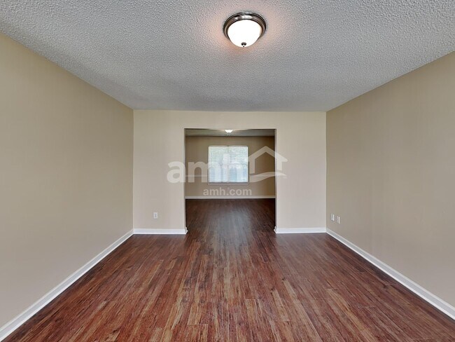Foto del edificio - 380 Cascade Rise Ct SW