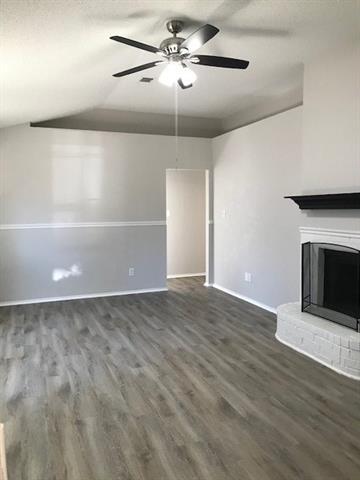 Building Photo - 1355 Lincolnshire Way