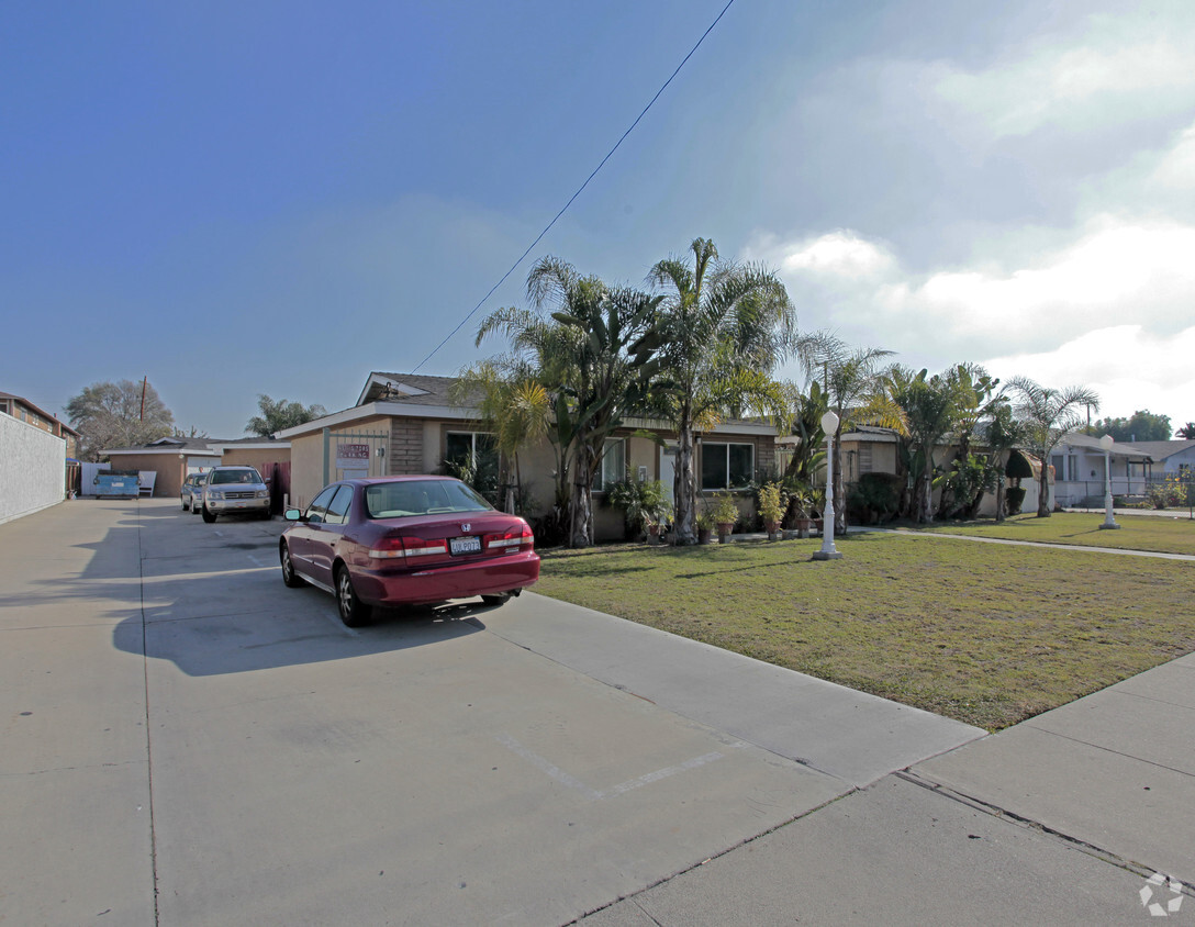 Building Photo - Josephine Apartments  