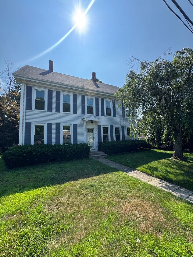 Primary Photo - 136-138-138 Washington St