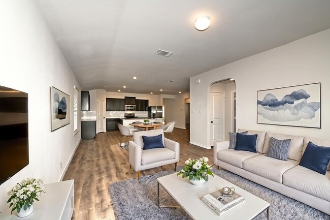 Building Photo - 13035 Minuet Sway
