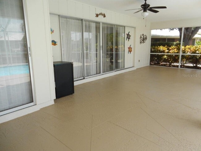 Building Photo - 910 Santa Brigida Ct