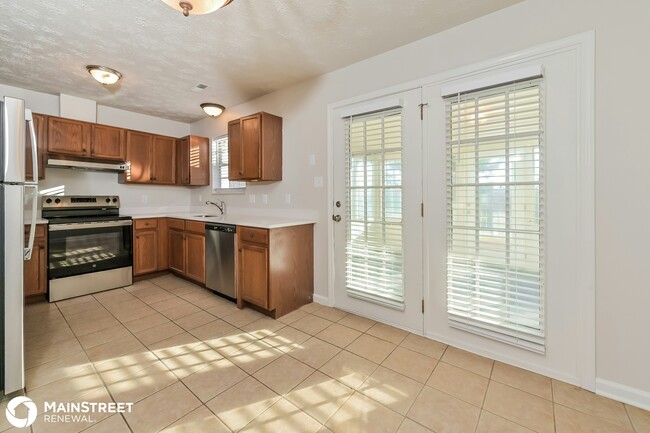 Foto del edificio - 8287 Oak Terrace Ln