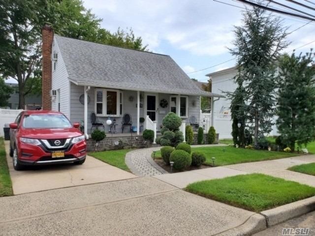 Building Photo - 205 Litchfield Ave