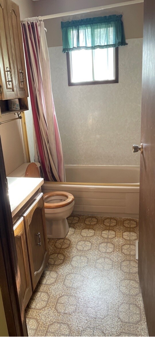 Photo du bâtiment - 448 Main St