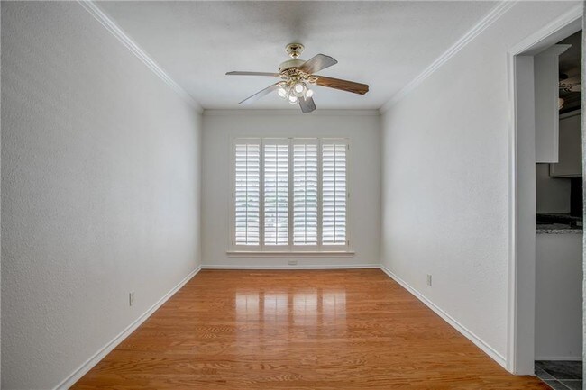 Building Photo - 11152 Valleydale Dr