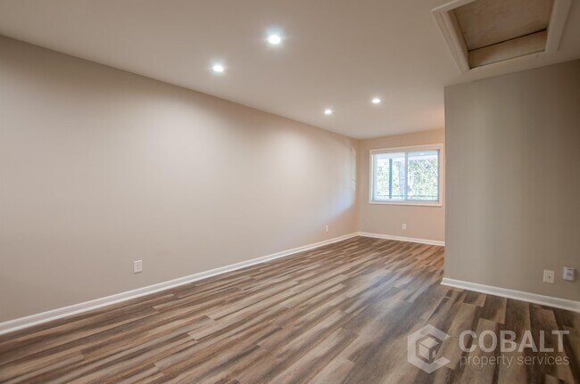 Building Photo - 78 Sheridan Dr NE