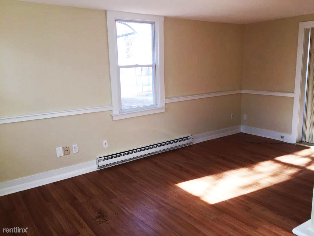 Building Photo - 129 Blake St