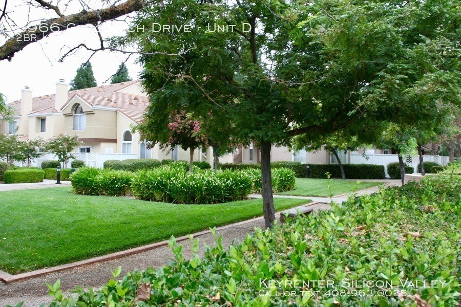 Primary Photo - 6966 Gregorich Dr