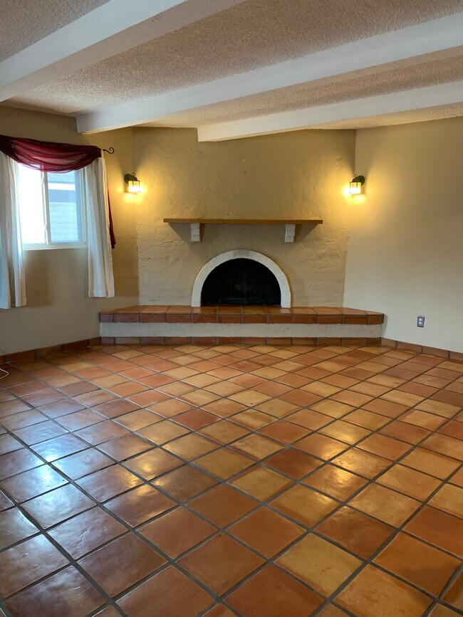 Fireplace - 4710 N 83rd St