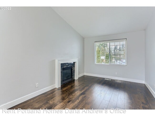 Building Photo - 4 br, 2.5 bath House - 6500 SW 190th Ave