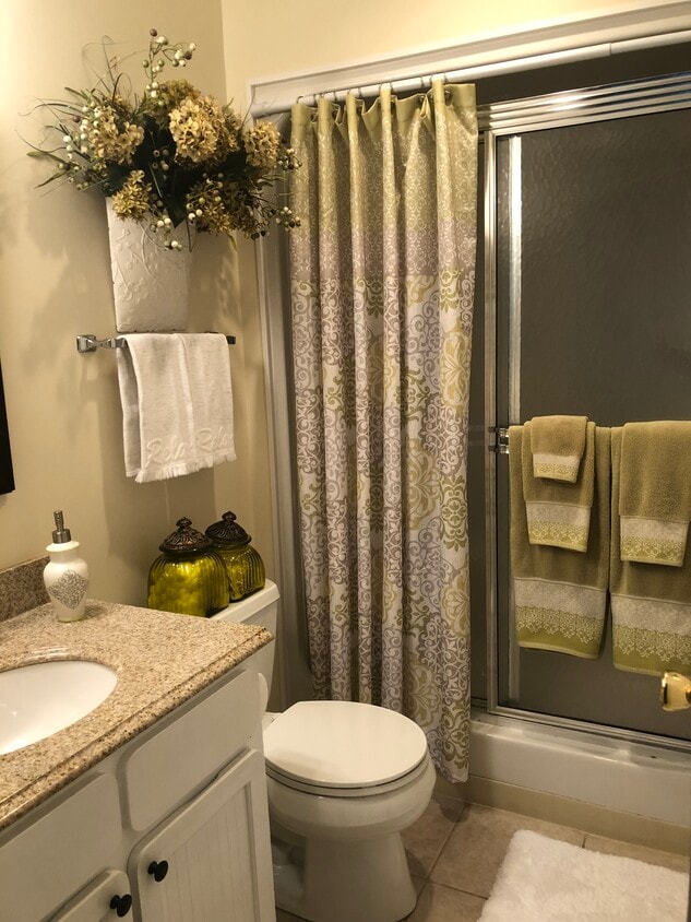 Second bedroom on suite bath - 6100 A1A S