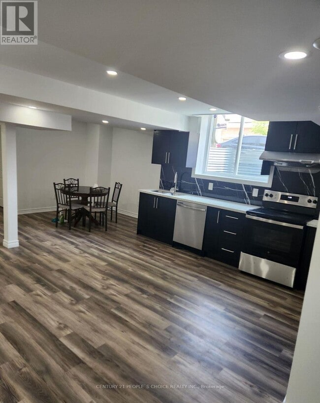 Building Photo - 4 Goodsway Trail