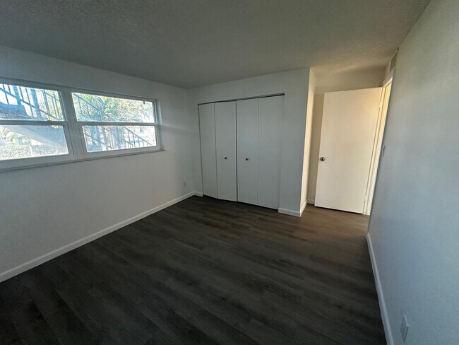 Foto del edificio - 23 SE 12th St