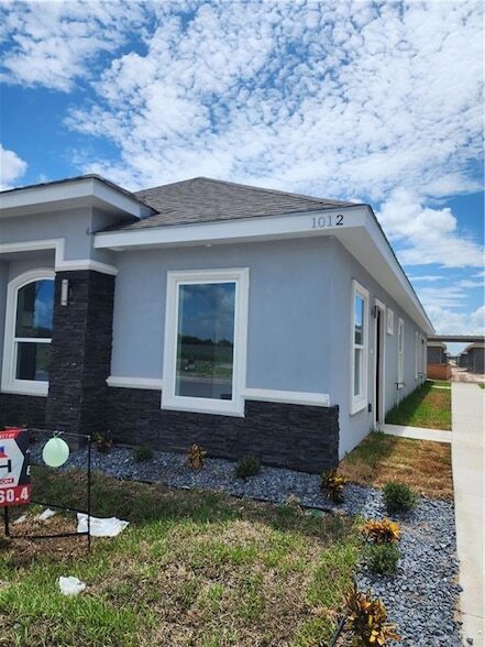 Building Photo - 1012 N Woodson Ave