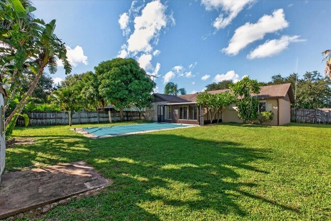 Foto del edificio - 12829 SW 38th Cir