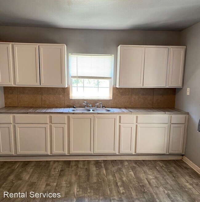 Foto del edificio - 2 br, 1 bath House - 401 Alder Street