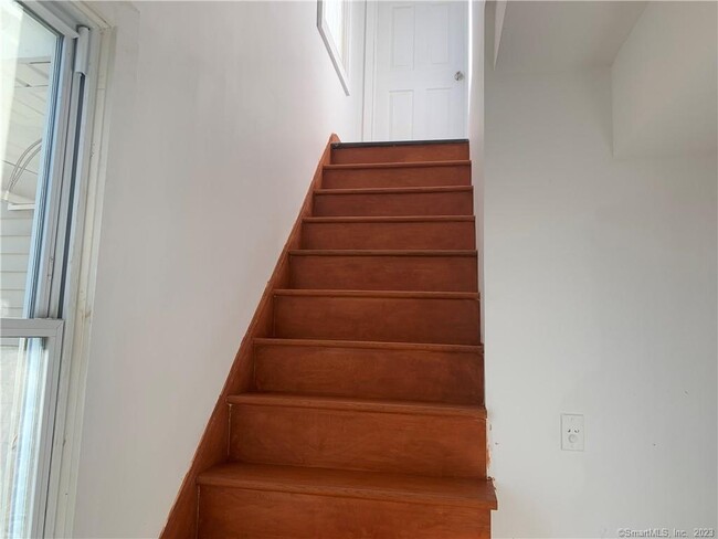 Building Photo - 424 Dixwell Ave
