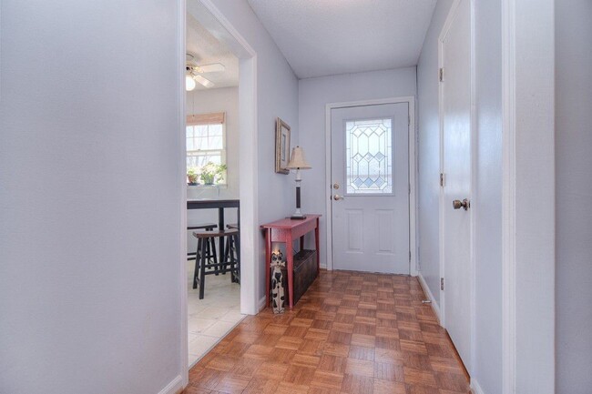 Foto del edificio - Exclusively offered by MUSE REALTY, LLC