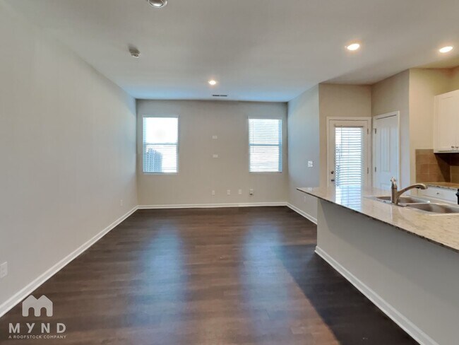 Foto del edificio - 5648 Union Pointe Dr