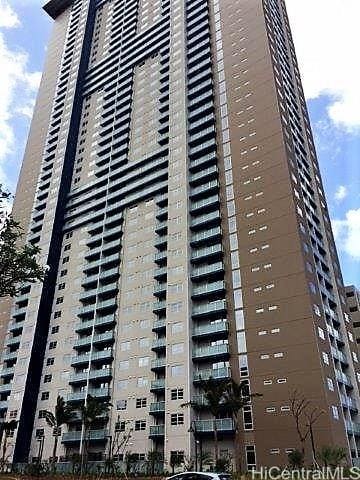 Building Photo - 801 South St