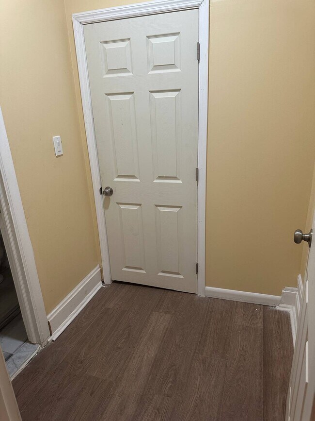 Foto del edificio - 1146 E 35th St