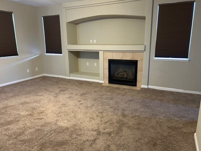 Foto del edificio - Beautiful 3-Bedroom Home in Dayton