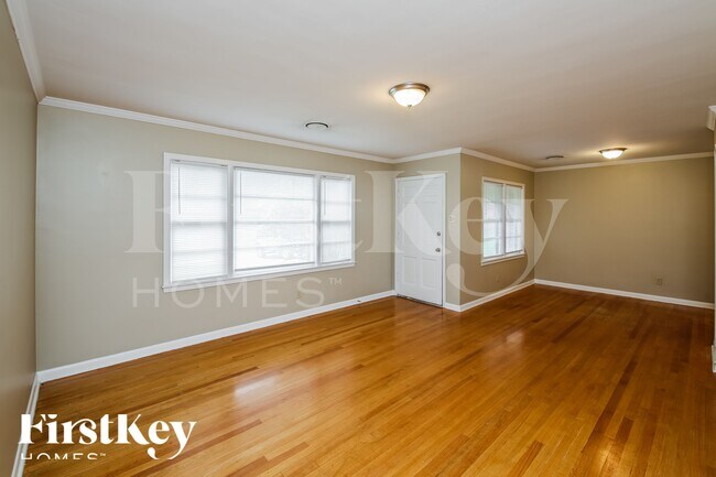 Foto del edificio - 1618 Willey St