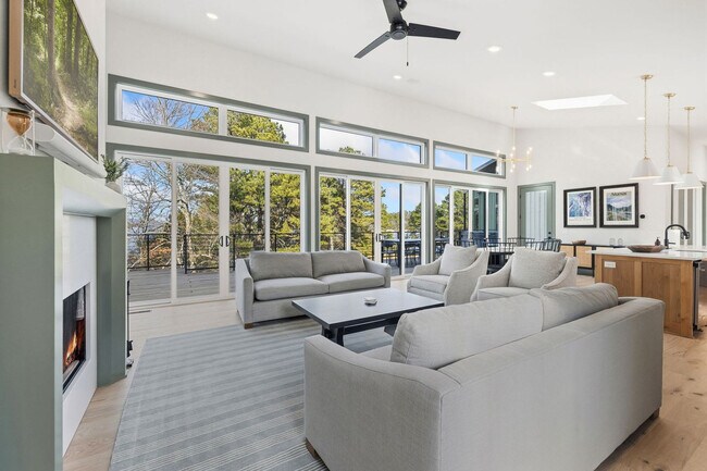 Foto del edificio - 8691 Rambo North Rd