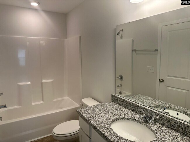 Building Photo - 845 Summerwood Ln