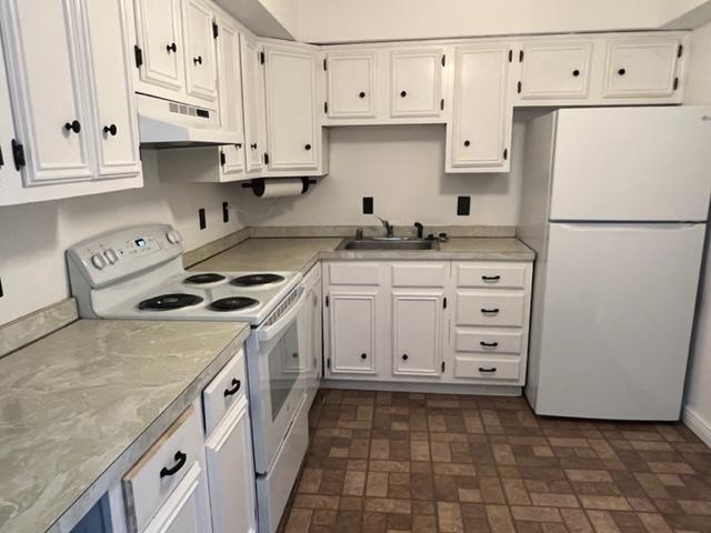 Building Photo - 3600 Rustic Ln
