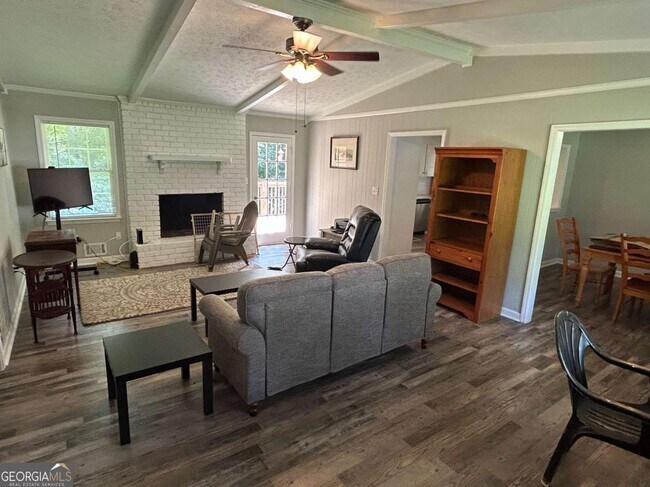 Foto del edificio - 1271 Arrowhead Rd