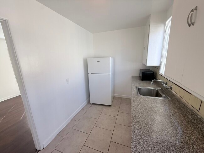 Foto del edificio - 9006 A St