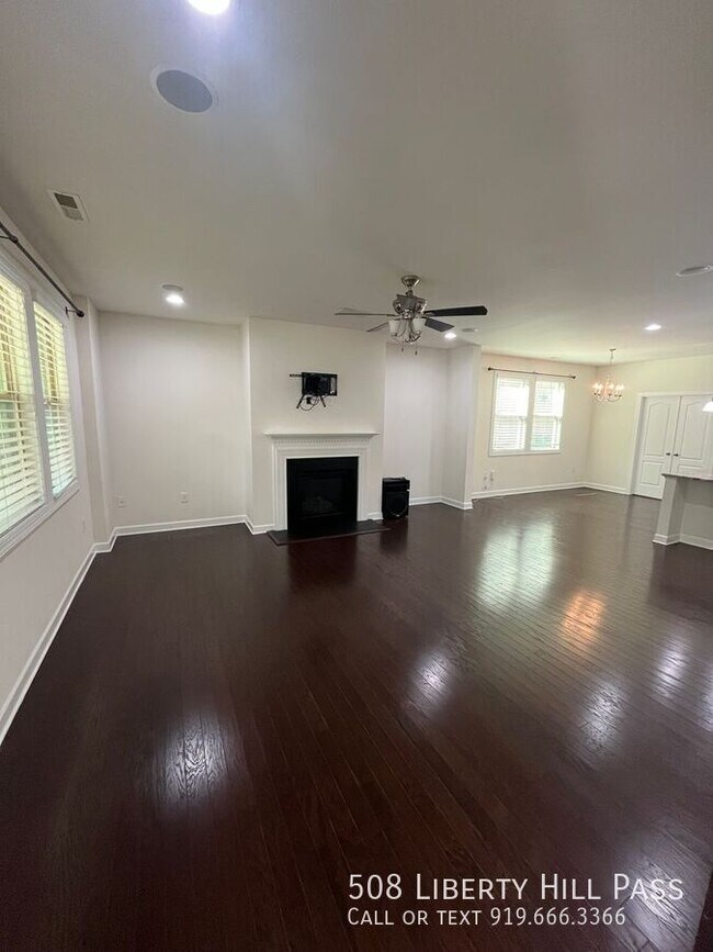 Photo - 508 Liberty Hill Pass House