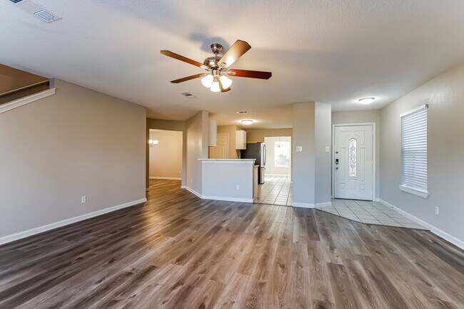 Foto del edificio - 20735 Fox Cliff Ln