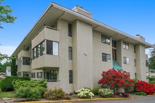 Foto principal - Lynnwood Estates Condo - 2 bedrooms