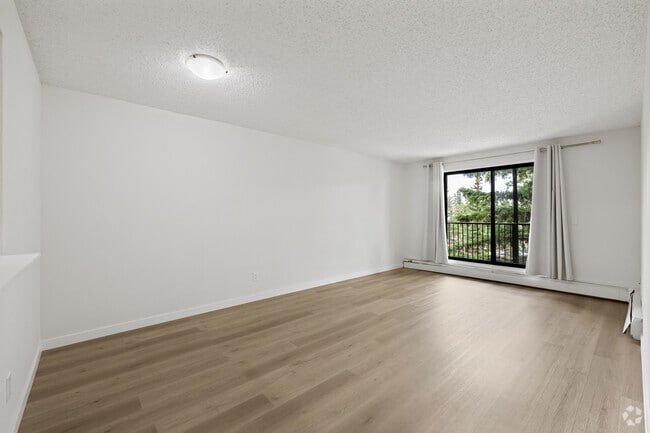 2 chambres, 1 salle de bain - 74 m² - Salon - Falconcrest Village