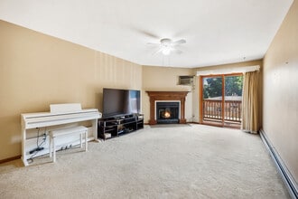 Building Photo - 2564 Branch St