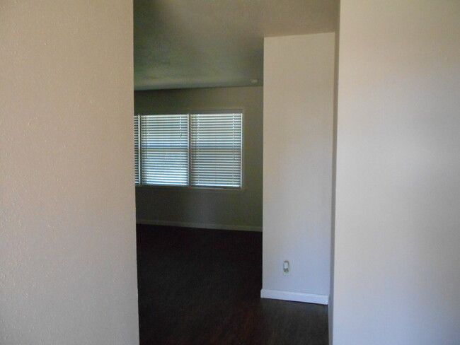 Foto del edificio - Pre-Leasing for Summer/Fall 2025!