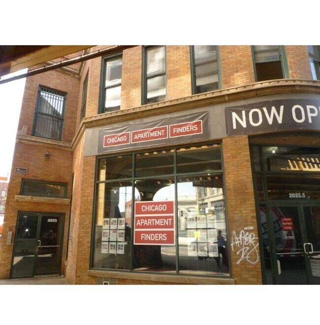 Foto del edificio - 2025 W North Ave