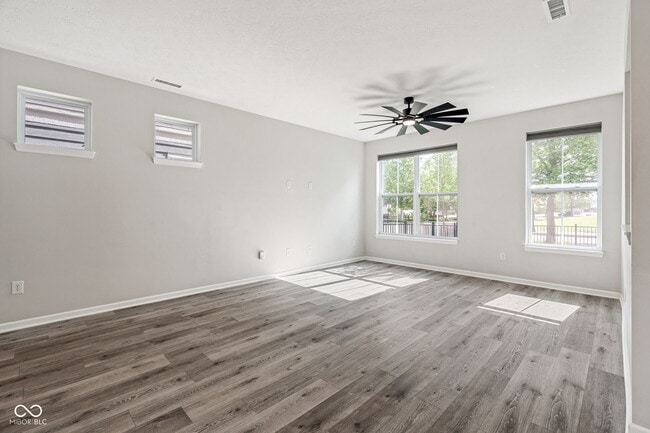 Building Photo - 9308 Hawkins Rd