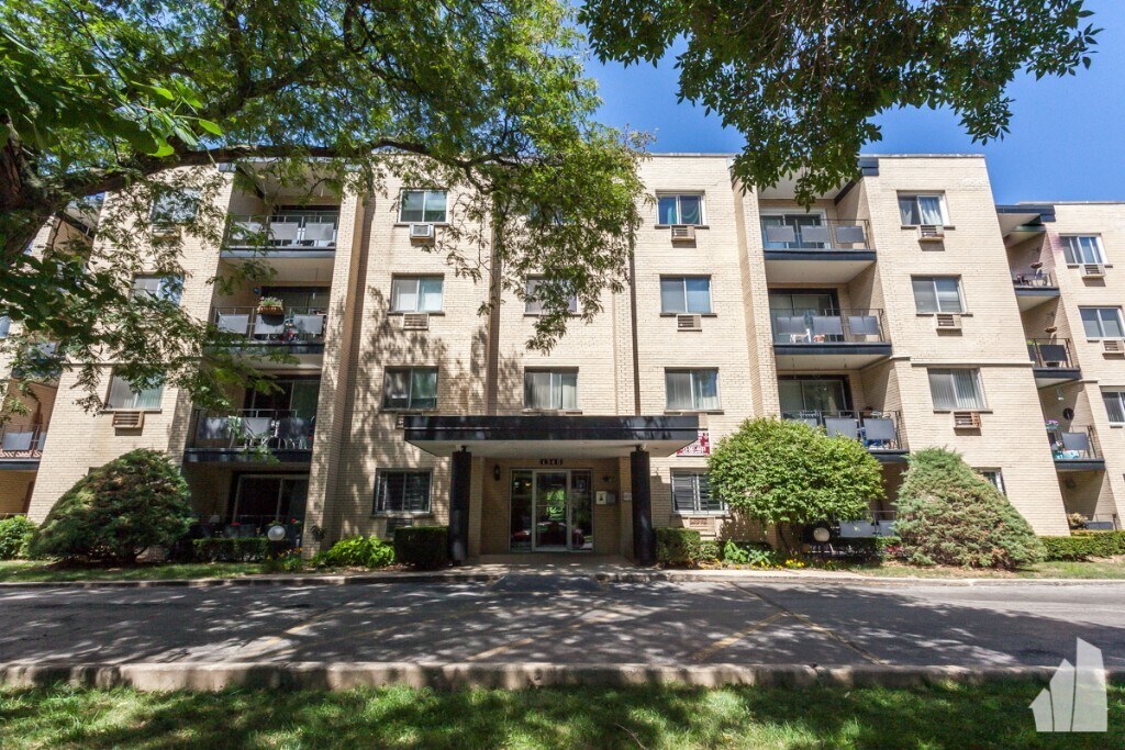Foto principal - 1340 W Touhy Ave