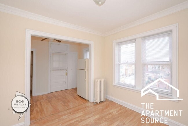 Building Photo - 2144 Gunderson Ave