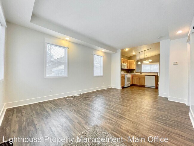 Building Photo - 2 br, 1 bath House - 141 Clements St SE