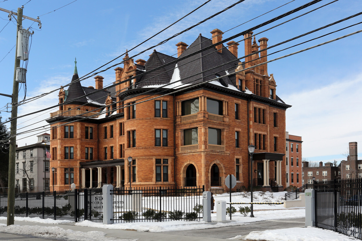 Primary Photo - Nugent Senior Apartments