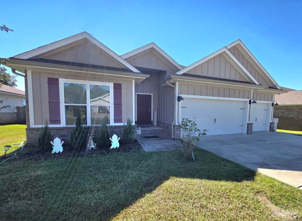 Foto principal - 8055 Silver Maple Dr