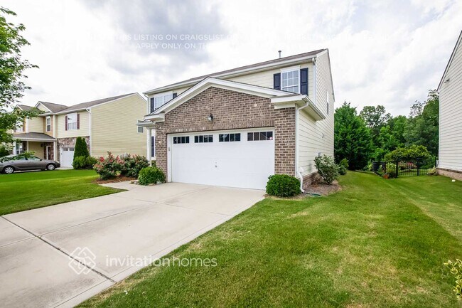 Foto del edificio - 4007 Blue Stream Ln