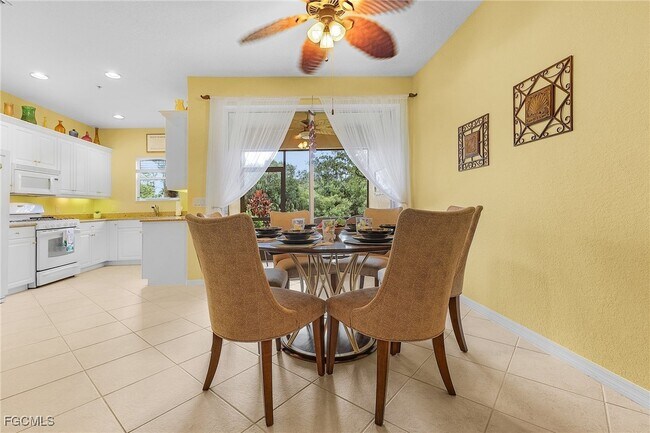 Foto del edificio - 3210 Cottonwood Bend