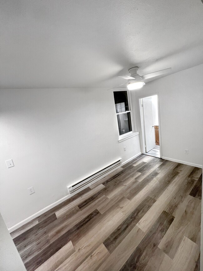 Foto del edificio - 240 Main St