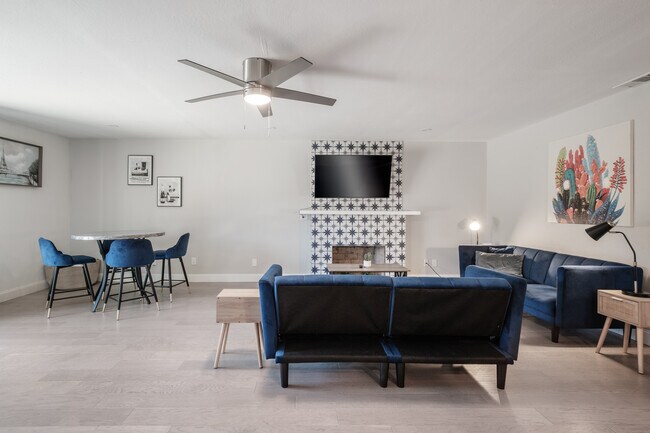 Foto del edificio - 604 Potomac Ave